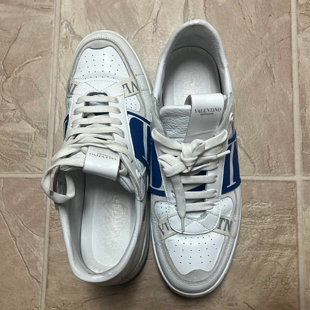 Valentino Garavani used white and blue size 42 US 9.5